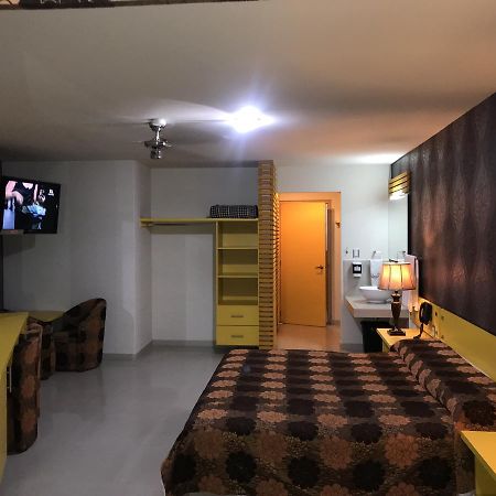 Palacio Rojo Hotel Familiar Morelia Eksteriør billede