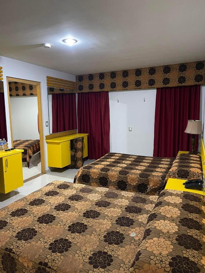 Palacio Rojo Hotel Familiar Morelia Eksteriør billede